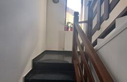 Duplex, 130 mp, teren cu 500 mp, Valea Adanca