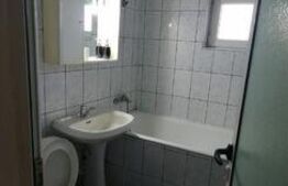 Apartament de 3 camere, decomandat, 60mp, zona Dacia