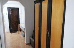 Apartament de 3 camere, decomandat, 60mp, zona Dacia