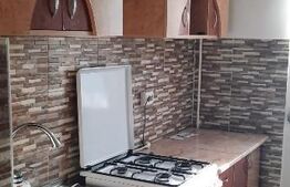 Apartament de 2 camere, decomandat, 50mp, zona Canta