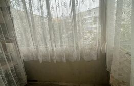 Apartament de 2 camere, etaj intermediar