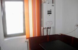 Apartament de 2 camere, decomandat, 60mp, zona Mircea cel Batran