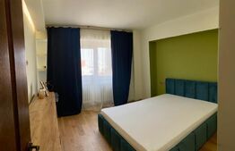 Apartament de 4 camere, decomandat, 95mp, zona Nicolina