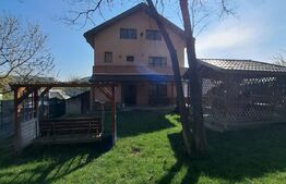 Casa de 5 camere, 340 mp utili, 540 mp teren, Nicolina