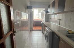 Apartament de 3 camere, decomandat, 74mp, zona Ultracentrala