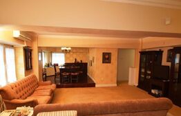 Apartament de 4 camere, semidecomandat, 90mp, zona Centrală 
