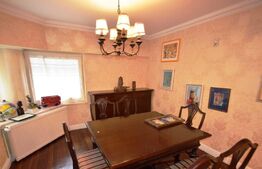 Apartament de 4 camere, semidecomandat, 90mp, zona Centrală 