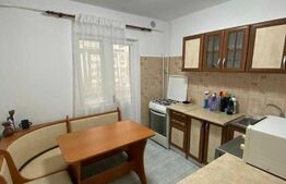 Apartament de 3 camere, decomandat, 67mp, zona Nicolina 