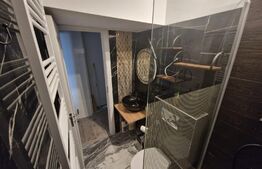 Apartament de 3 camere, semidecomandat, 54mp, zona Alexandru cel Bun