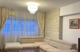 Apartament 3 camere, 90 mp, decomandat, zona Palas