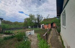 Casa cu 7 camere, 400 mp, 1500 mp de teren, Breazu