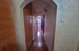 Apartament de 3 camere, decomandat, 75mp, zona Nicolina 