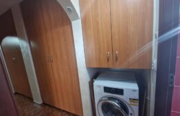 Apartament de 3 camere, decomandat, 75mp, zona Nicolina 