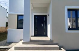 Casă de închiriat de 4 camere, decomandată, 120mp, zona Valea Lupului