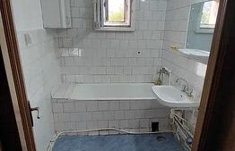 Apartament de 3 camere 76 mp, decomandat, zona Cug