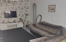 Apartament 3 camere 60 mp, semidecomandat, Galata