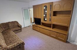 Apartament 3 camere 70 mp, decomandat, Nicolina