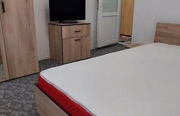 Apartament 3 camere 70 mp, decomandat, Nicolina