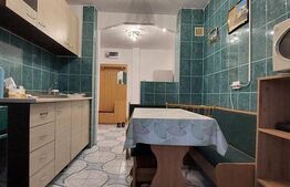 Apartament 3 camere 70 mp, decomandat, Nicolina