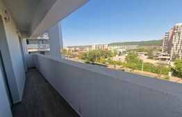 Apartament de 3 camere, semidecomandat, 70mp, zona Cug