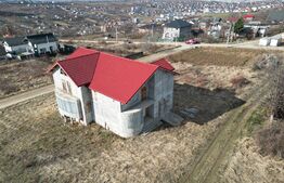 Casa 7  camere, 190 mp utili, 850 mp teren, zona Visani