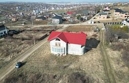 Casa 7  camere, 190 mp utili, 850 mp teren, zona Visani