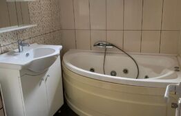 Apartament de 3 camere, decomandat, 75mp, zona Nicolina 