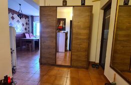 Apartament 4 camere, semidecomandat, 78 mp, Podu Ros