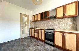 Apartament de 3 camere, 67mp, decomandat, Nicolina