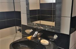 Apartament de 2 camere, decomandat, 53mp, etaj intermediar, zona Ciurchi