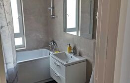 Apartament de 3 camere, decomandat, 82mp, zona Valea Lupului 