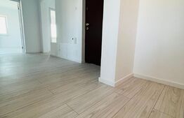 Apartament de 3 camere, decomandat, 2 bai, 94mp, zona Canta-Pacurari