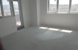 Apartament 3 camere, 83 mp, Aurel Vlaicu