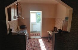 Apartament cu 2 camere, decomandat, 53mp, zona Galata