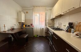Apartament 3 camere, semidecomandat, 67 mp, Tatarasi