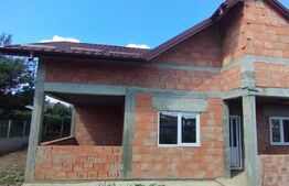 Duplex 8 camere, 650mp teren, 200 mp utili, Visani