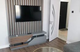 Apartament cu 3 camere, semidecomandat, 67mp, zona Podu Ros