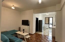 Apartament cu 2 camere, semidecomandat, 56mp, zona Centrală