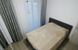 Apartament cu 3 camere, semidecomandat, 60mp, zona Cug