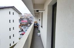 Apartament cu 3 camere, semidecomandat, 60mp, zona Cug