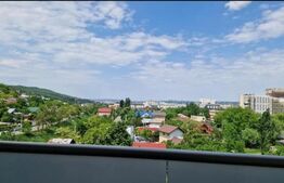 Apartament cu 2 camere, semidecomandat, 48mp, zona Nicolina