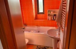 Apartament cu 3 camere, semidecomandat, 75mp, zona Bucium