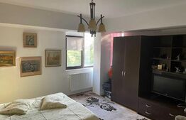 Apartament cu 3 camere, semidecomandat, 75mp, zona Bucium
