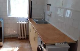 Apartament cu 3 camere, 55mp, zona Podu Roș