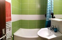 Apartament de 3 camere, 72mp, zona Podu Ros