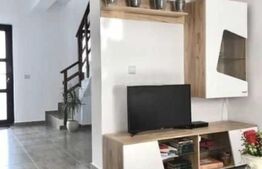 Casă de 3 camere, decomandată, 76mp, zona Valea Adâncă