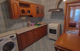 Apartament de 3 camere, decomandat, 70mp, zona Cug