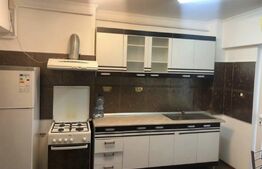 Apartament de 3 camere, semidecomandat, 70mp, zona Centru Civic