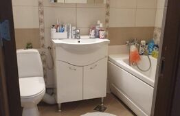 Apartament 3 camere, decomandat, 72mp, zona Podu Ros
