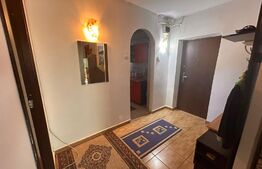 Apartament cu 3 camere, etaj intermediar, 77 mp, Rondul Vechi
